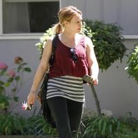 Hilary Duff pregnant star arriving for a yoga class | Picture 67676